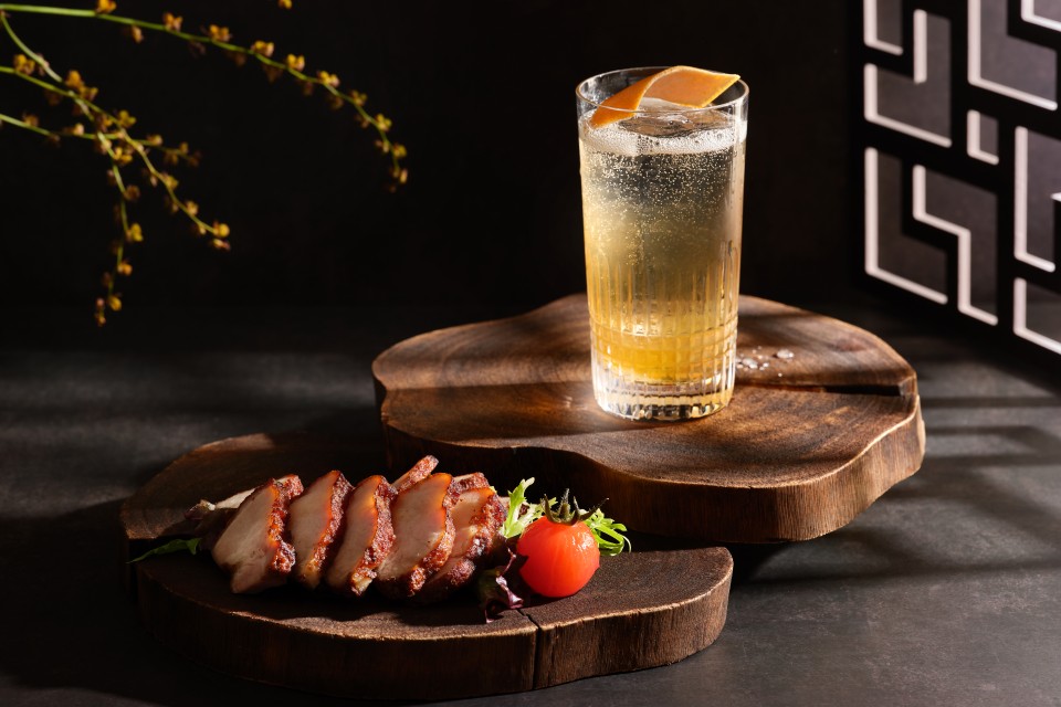 Goddess Highball with Crispy Pork Belly with Fermented Beans 960