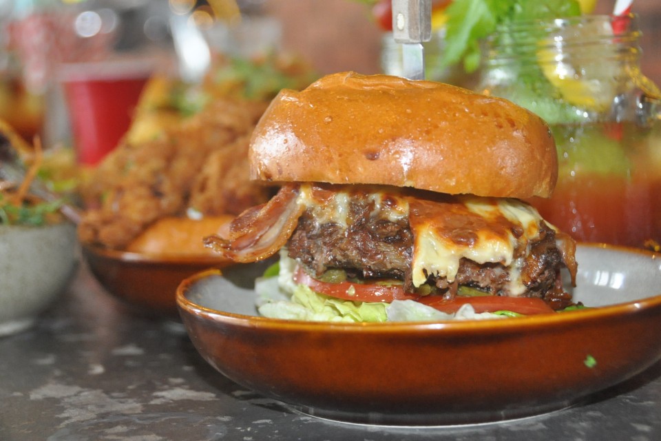 SOS Burger
