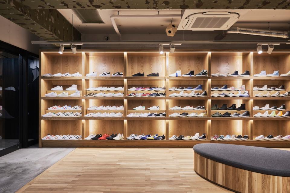 KICKS LAB