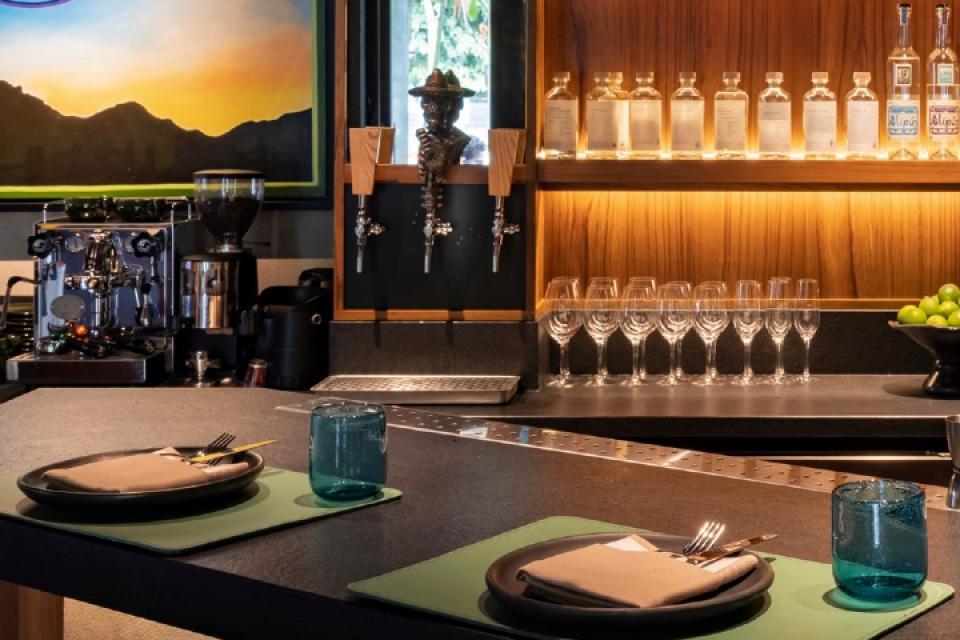 Nixta Mexican Grill & Bar