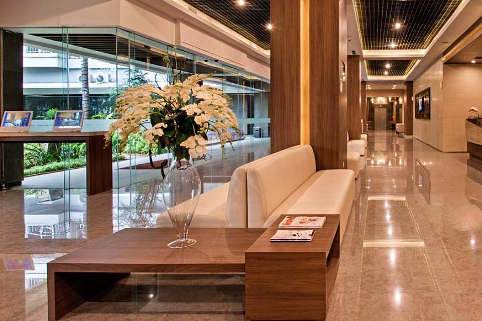 Grand Whiz Poins Simatupang Jakarta