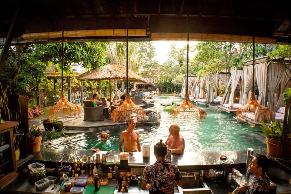 Folk Pool & Gardens
