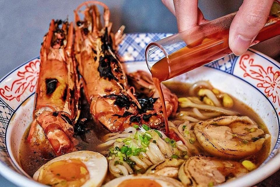 Ebi Bar