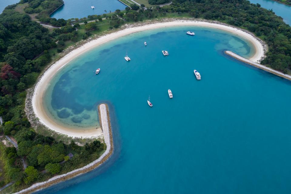 Lazarus Island