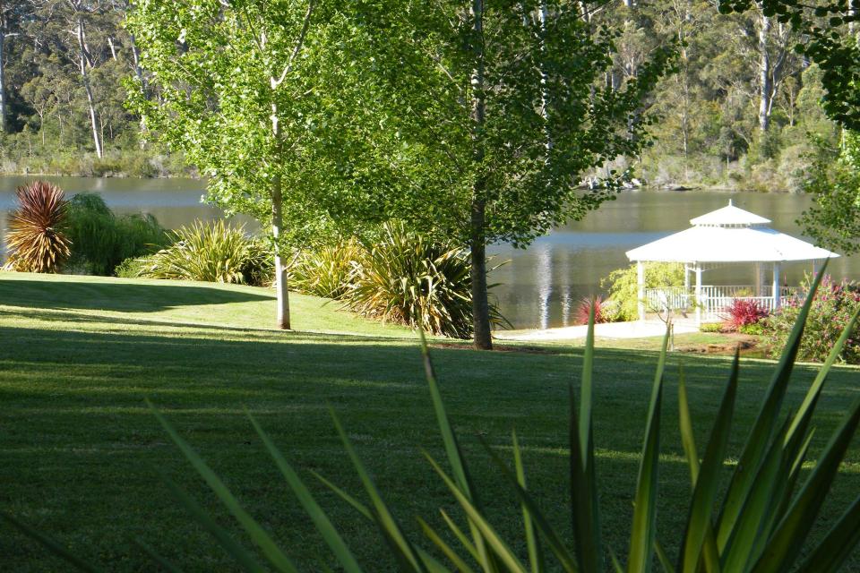 Silkwood Estate