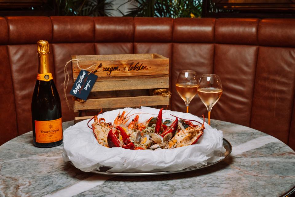 Celebrate Mother’s Day at Burger & Lobster With the Ultimate Seafood Extravaganza