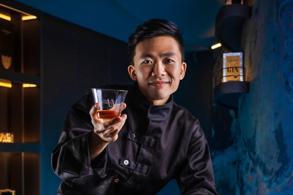Jiawei Bai
