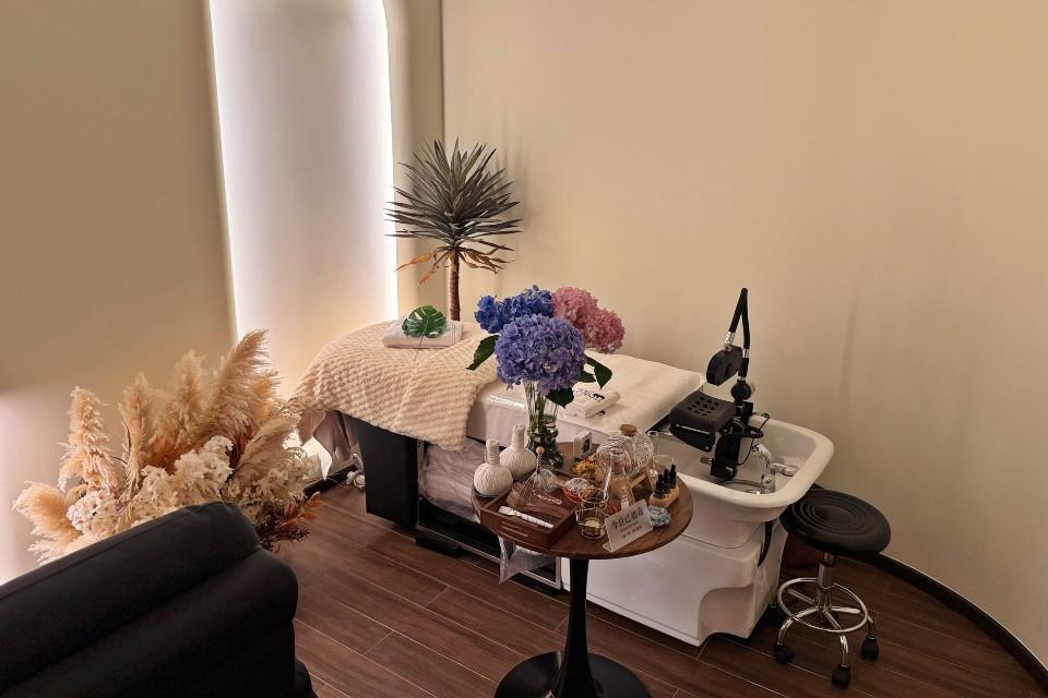 Expat Choice Reporter Harnoor Experiences The Newly Inaugurated TTE Elephant Head Spa