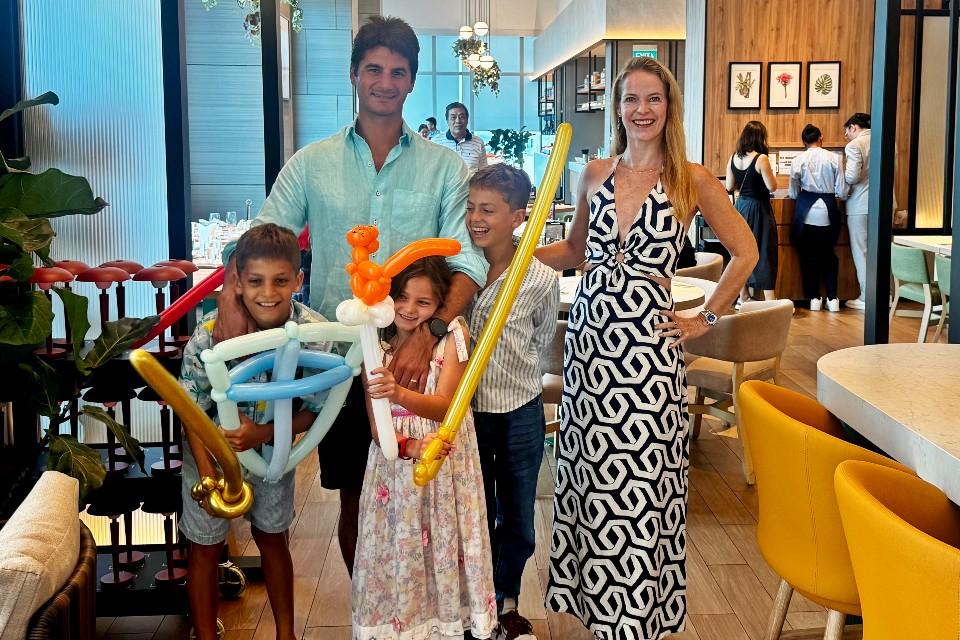 Expat Choice Reporter Rebecca Assice Takes Her Family to Sky22's Sunday Feast That Won't Break the Bank