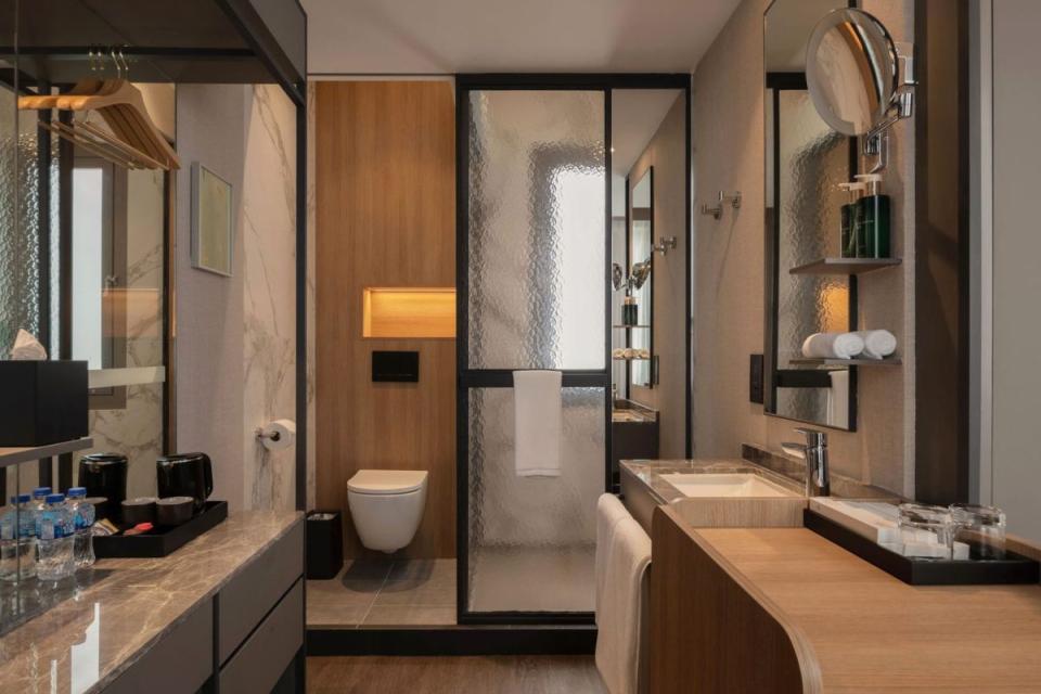 Claude Hotel China Town Singapore bathroom view spacious surrounds and elegant decor