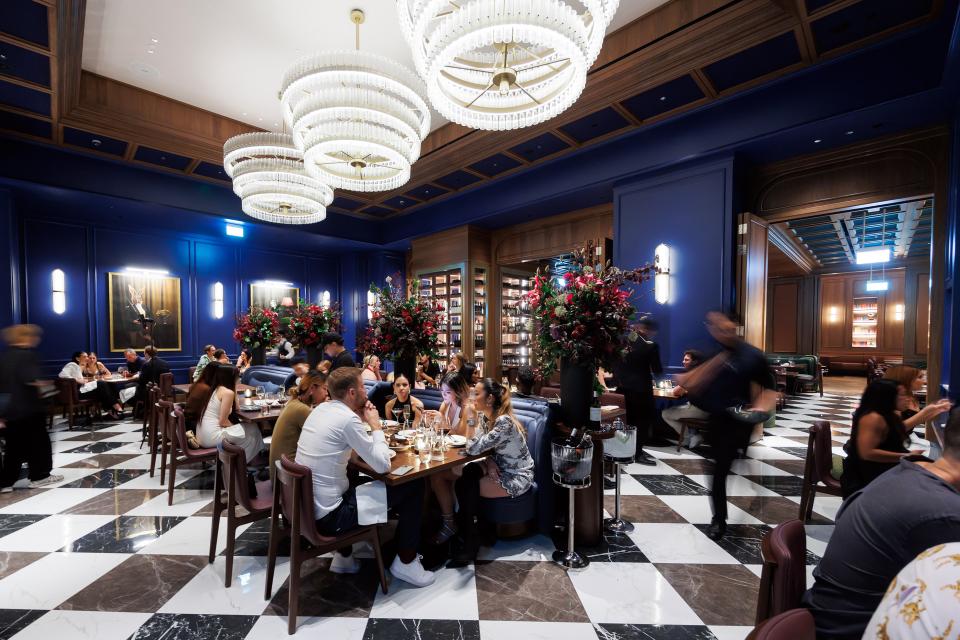 Interiors of Stags Head Steakhouse