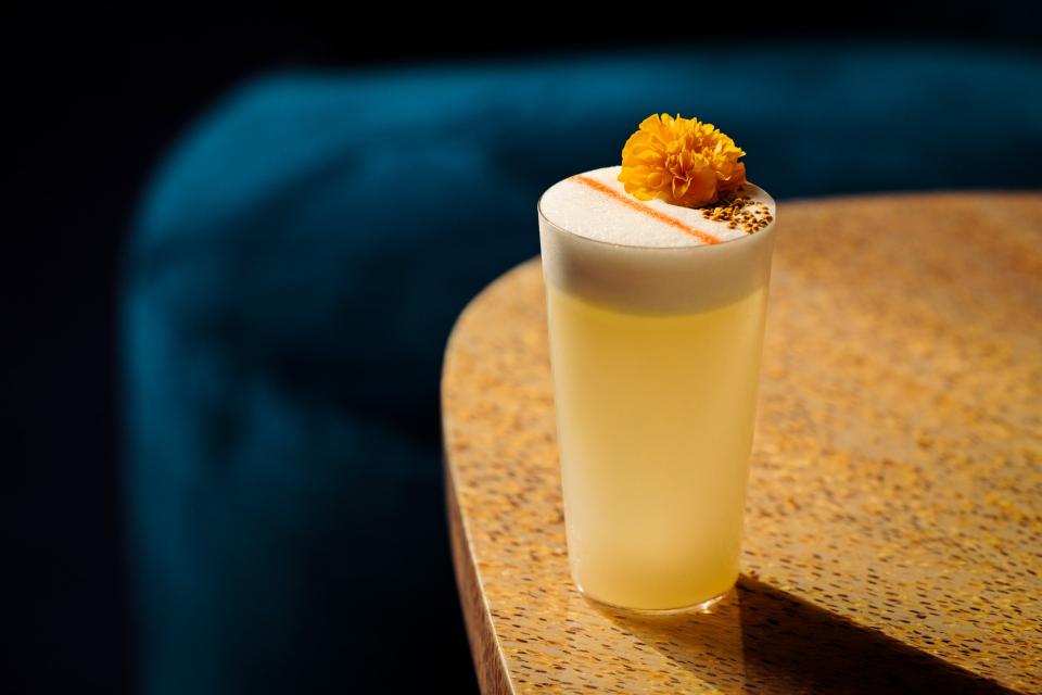 Velour Kiss at MO BAR Singapore