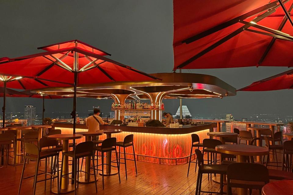 Ce la vie Singapore Rooftop