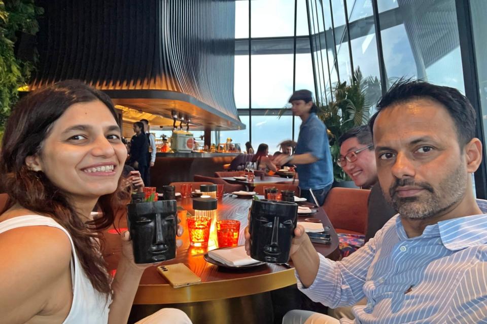 Expat Choice Reporter Tania dines at SUSHISAMBA Singapore
