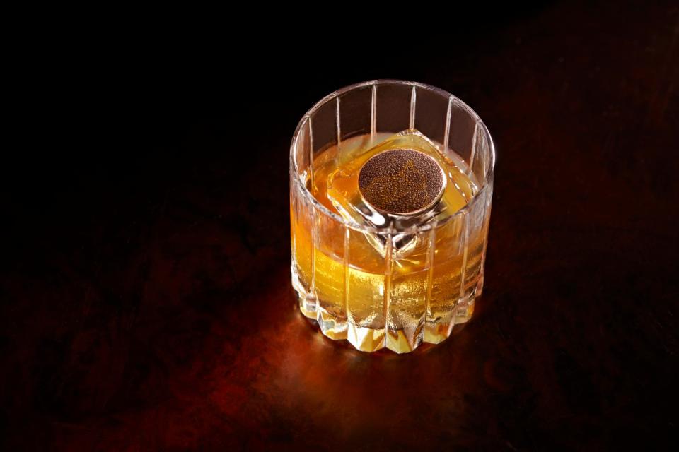 Cacao Bitters Manhattan