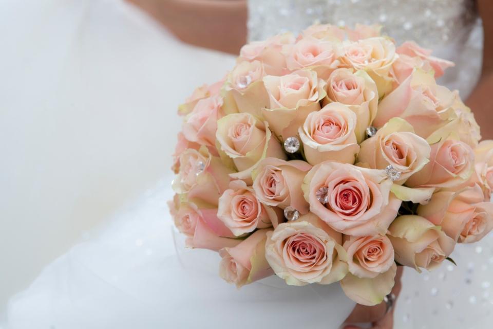 How to Make Your Wedding Stand Out & Be Unique