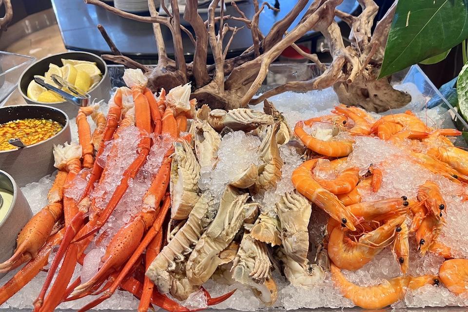 Seafood on ice
