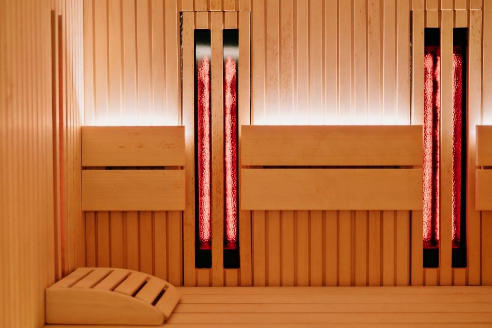 Dual Therapy Sauna