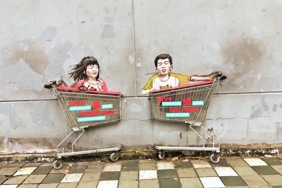 Ernest Zacharevic-Singapore Street Art