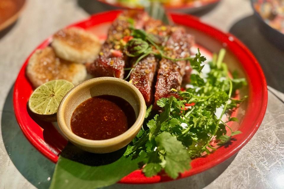 Expat Choice Reporter Rebecca Assice Rediscovers Smoky Delights at Fi Woodfire Thai