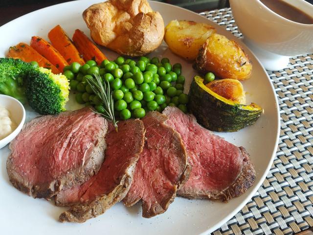 Ann's Kitchen Bar & Grill