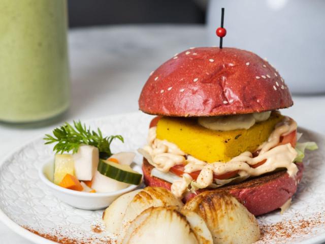 Serotonin Eatery