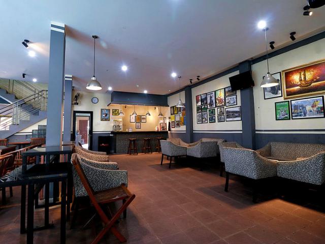 RedDoorz Plus near Universitas Indonesia