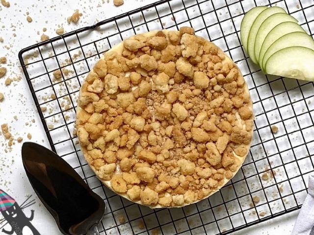 Cat & the Fiddle Cakes