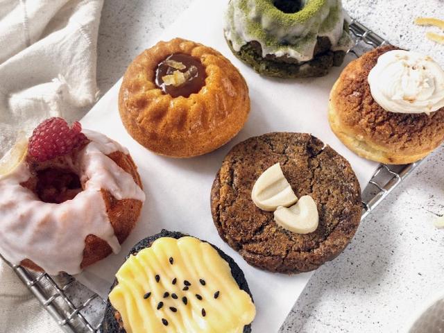 Gaily bakes