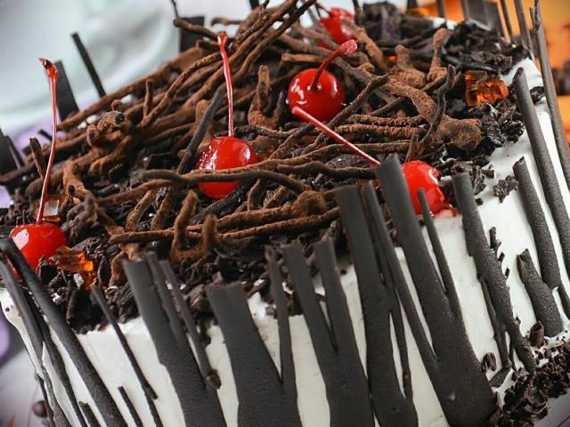 Cara Mia Cakes & Gelato