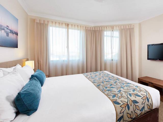 Broadwater Resort Como