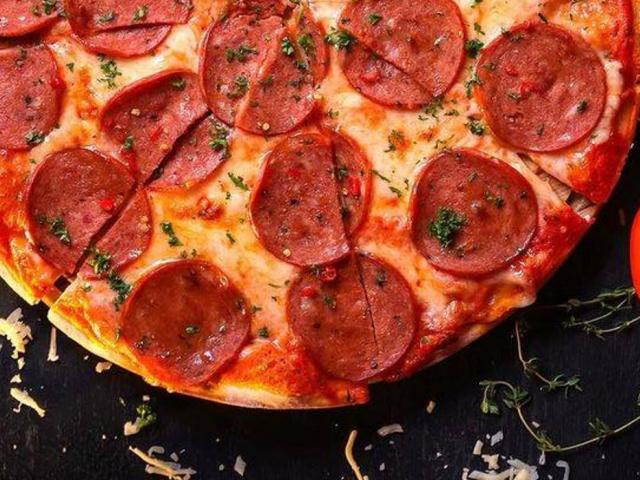 https://www.facebook.com/1TyrwhittBistroBar/photos/
