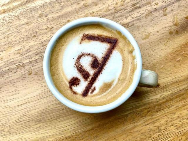 sevens cafe