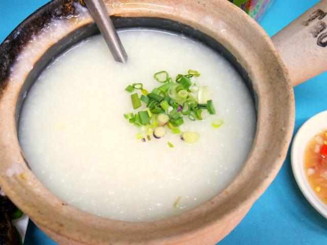 Hong Chang Frog Porridge and BBQ Fish
