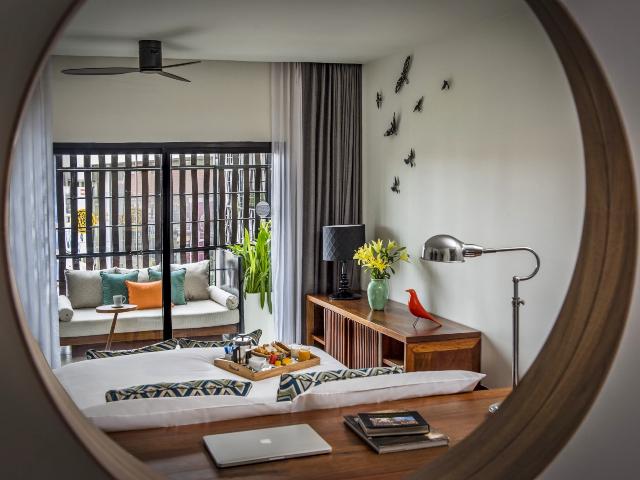 The Aviary Hotel