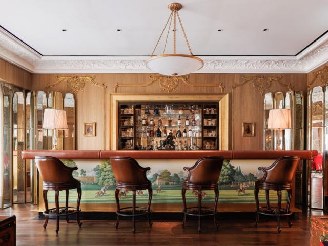 Officers’ Mess Polo Bar