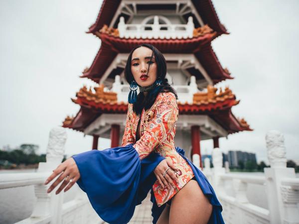 Lisa Von Tang