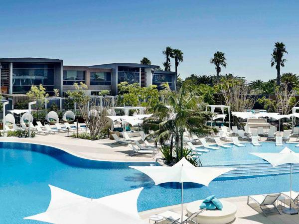 Crown Metropol