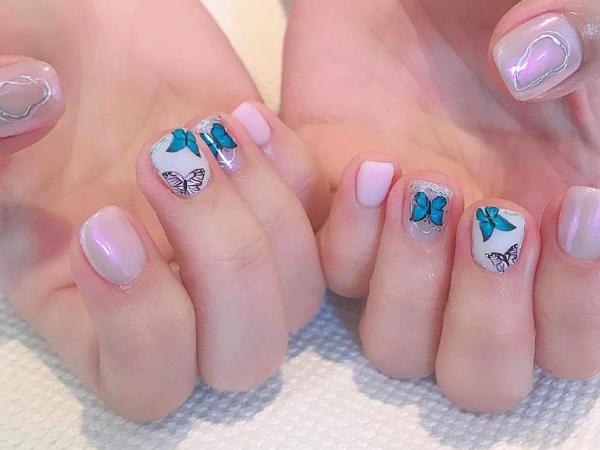 Manicurious
