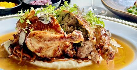 Celebrate Mum This Mother’s Day at Meadesmoore — the Modern Steakhouse in the Heart of Telok Ayer