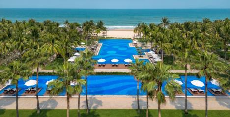Harnoor Enjoys a Beach Holiday at Danang Marriot Resort & Spa