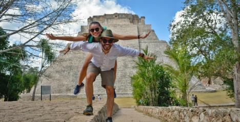 Essential Tips for Planning the Ultimate Honeymoon Experience
