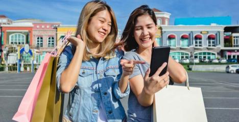 Smart Spending Tips During Shopping Holidays