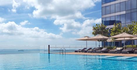 The Fullerton Swimming pool exterior 