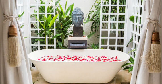 Villa Marie East Indies _ Bali - Garden Pavilion Tub