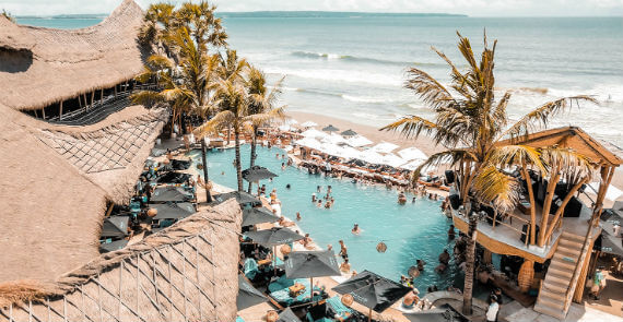 Finns Beach Club