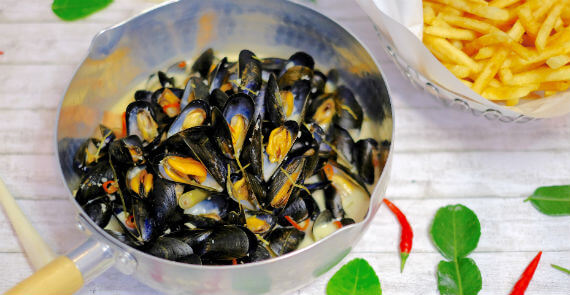 BTM Mussels & Bar